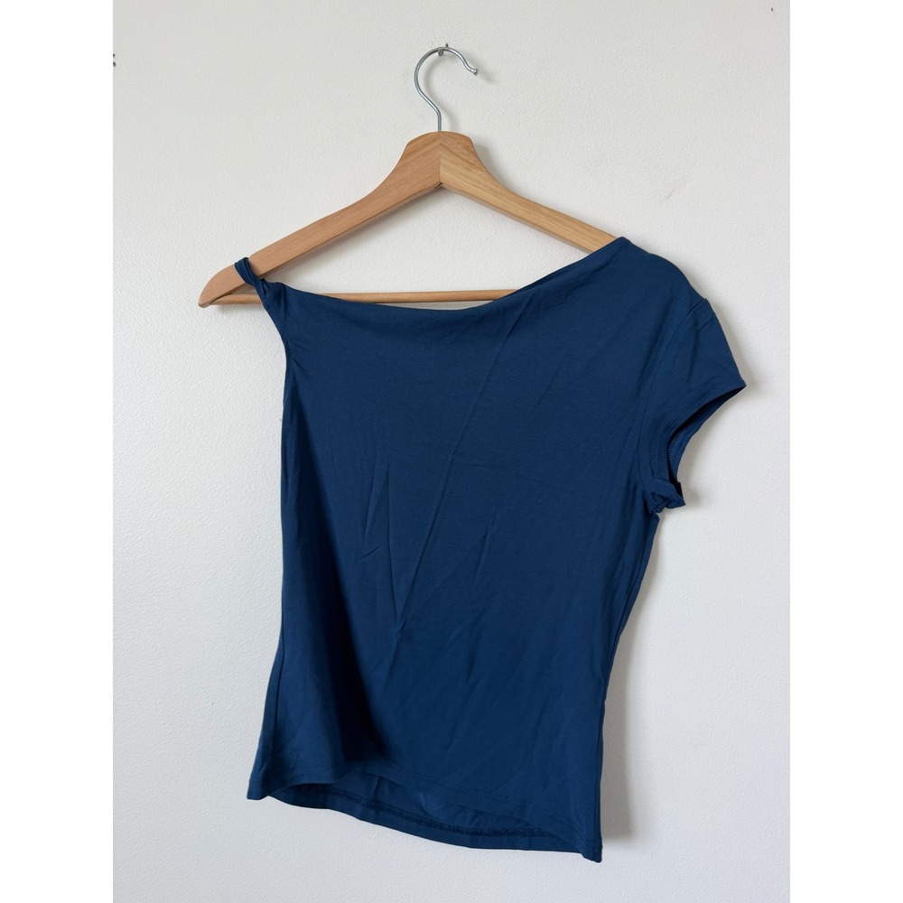 Garage Asymmetric Twisted Short Sleeve Top – Midnight Blue – Size Medium – NWT - Picture 4 of 4